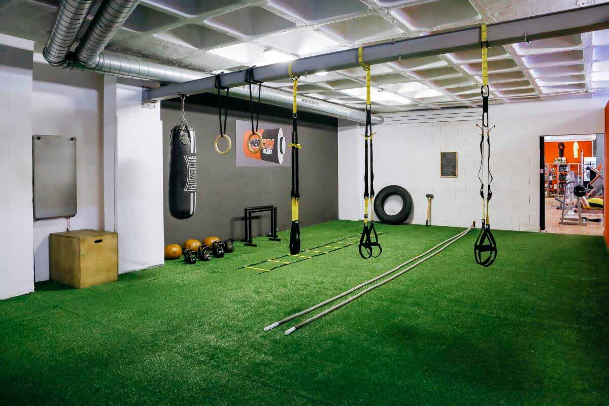 Ruedas de césped para gimnasio